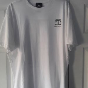 Brand new with tags trendy H&M city t shirt